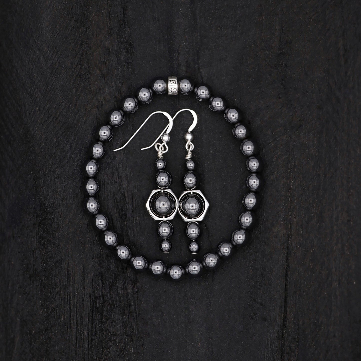 Black Hematite Bracelet (6mm)